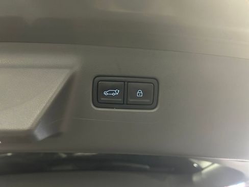 Used 2024 Hyundai Santa Fe SEL FWD image 20