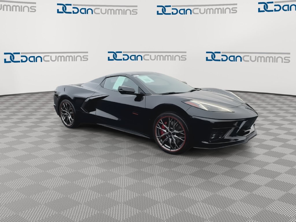 Used 2023 Chevrolet Corvette Stingray Premium Conv w/ Z51 Performance Package RWD image 2