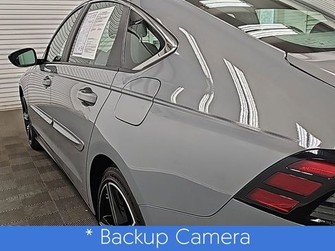 Used 2025 Honda Accord Sport image 7