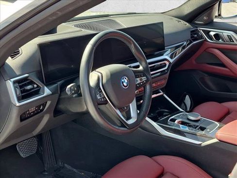 Used 2023 BMW i4 eDrive40 RWD image 10