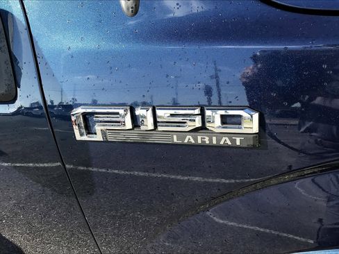 Used 2020 Ford F150 Lariat w/ Equipment Group 502A Luxury image 9