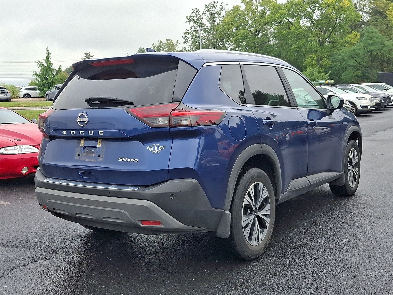 Certified 2023 Nissan Rogue SV w/ SV Premium B Package AWD/4WD image 6
