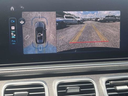 Used 2025 Mercedes-Benz GLE 350 4MATIC w/ AMG Line Exterior image 28