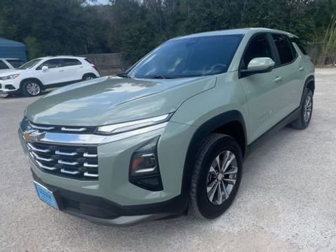 Certified 2025 Chevrolet Equinox LT image 4