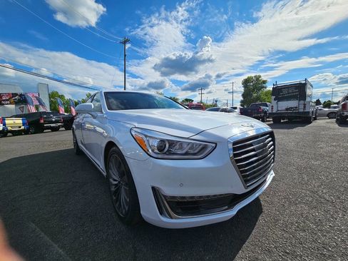 Used 2018 Genesis G90 5.0 Ultimate RWD image 7
