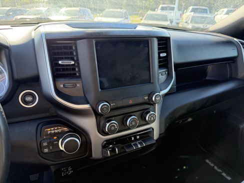 Used 2024 RAM 2500 Big Horn w/ Bed Utility Group image 20