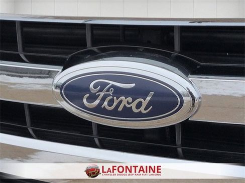 Used 2016 Ford F150 XLT image 9