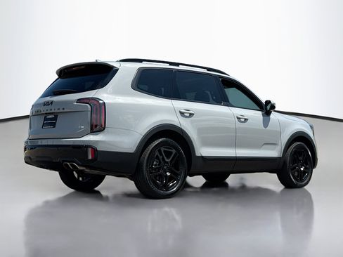 Used 2025 Kia Telluride SX Prestige X-Line AWD/4WD image 2