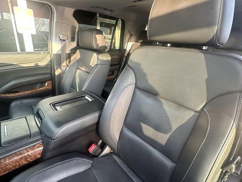Used 2019 Chevrolet Tahoe Premier image 8