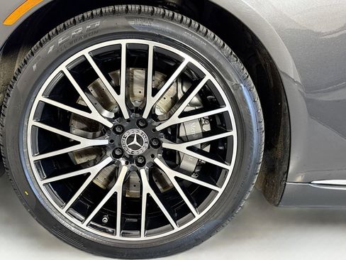 Certified 2022 Mercedes-Benz S 500 4MATIC image 30