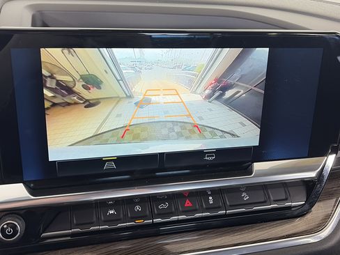 Used 2024 Chevrolet Silverado 1500 RST w/ Z71 Off-Road Package image 22