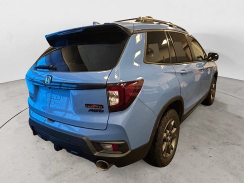 Used 2024 Honda Passport TrailSport image 5