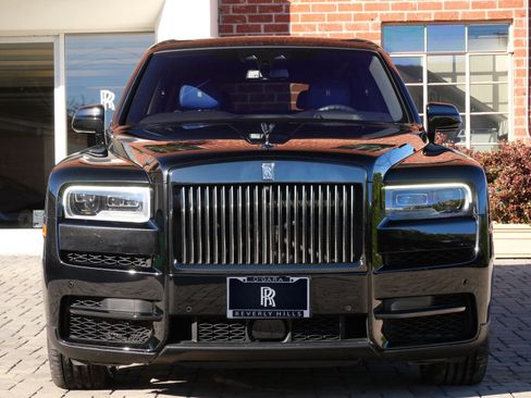 Used 2024 Rolls-Royce Cullinan Black Badge image 5