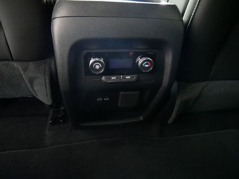 New 2026 Buick Enclave Preferred w/ Power Package FWD image 18