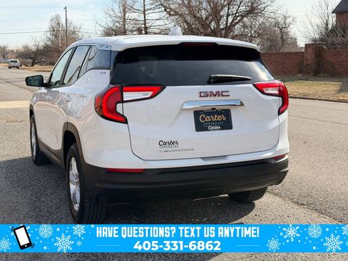 Used 2022 GMC Terrain SLE image 9