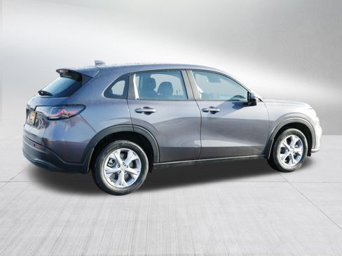 Certified 2023 Honda HR-V LX image 7