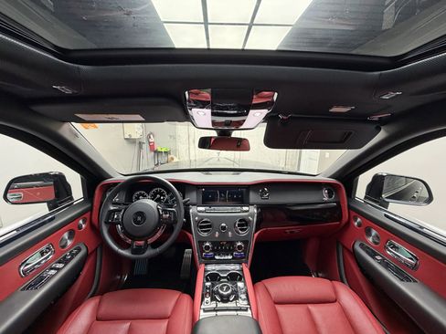 Used 2020 Rolls-Royce Cullinan image 8