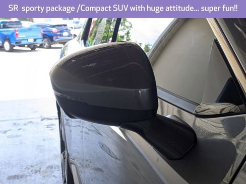 Certified 2025 Nissan Kicks SR FWD image 12