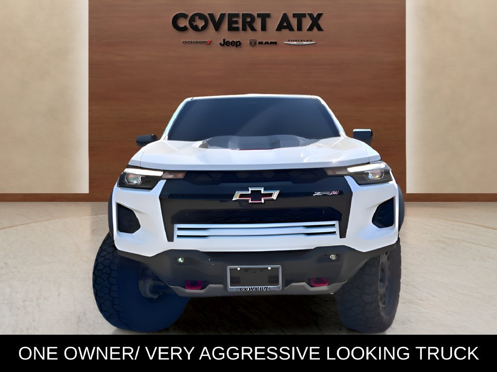 Used 2024 Chevrolet Colorado ZR2 w/ Technology Package AWD/4WD image 8
