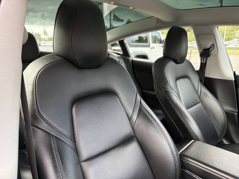 Used 2020 Tesla Model 3 Long Range AWD/4WD image 13