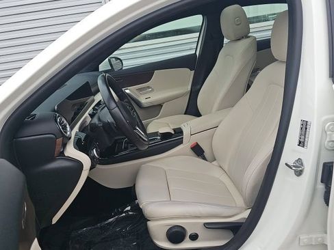 Certified 2022 Mercedes-Benz A 220 4MATIC image 16