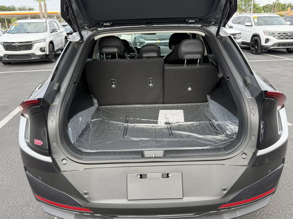 New 2026 Kia EV6 Light RWD image 13