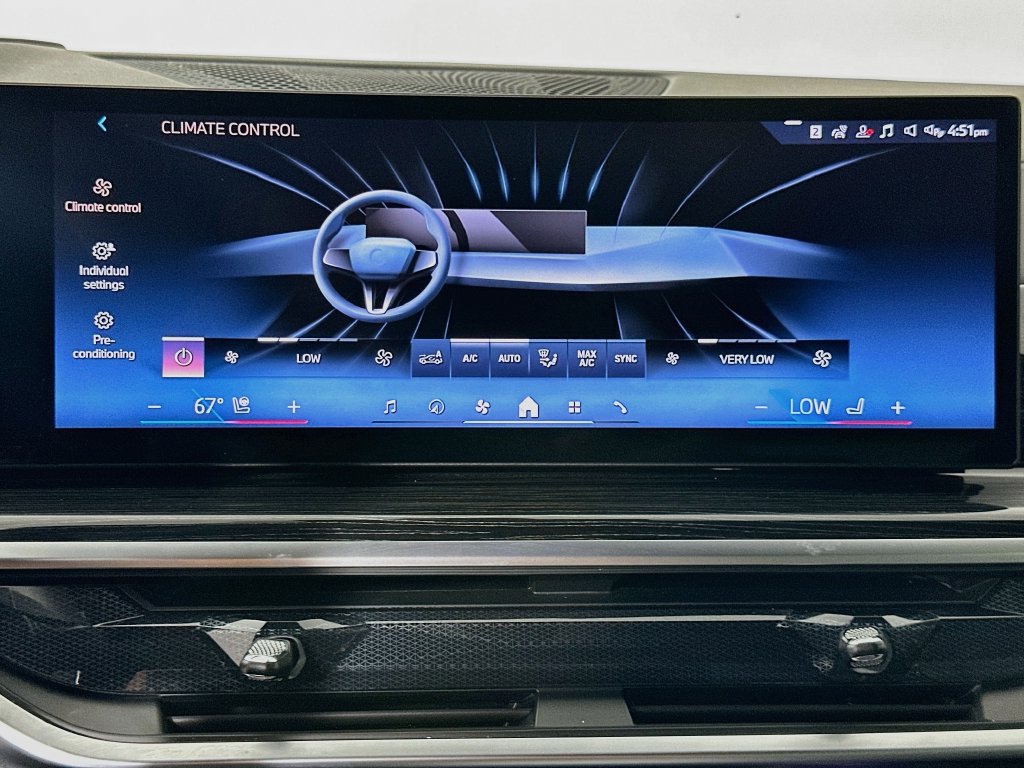 Certified 2025 BMW X5 sDrive40i w/ M Sport Package RWD image 16