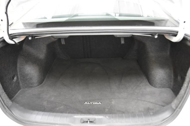Used 2024 Nissan Altima 2.5 SV FWD image 29