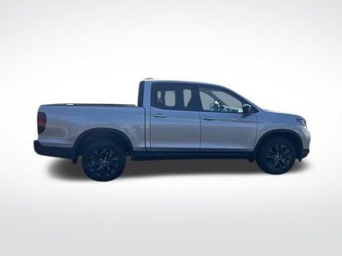 New 2025 Honda Ridgeline Sport image 6