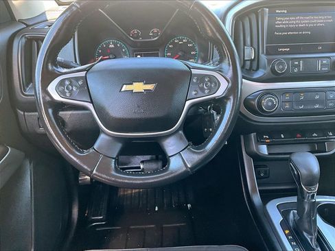 Certified 2022 Chevrolet Colorado LT w/ Fleet Safety Package image 13