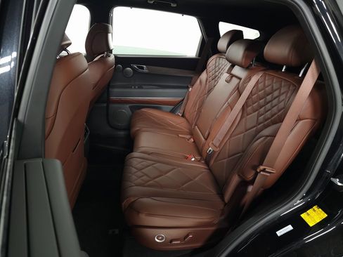 Used 2025 Genesis GV80 3.5T Prestige image 44