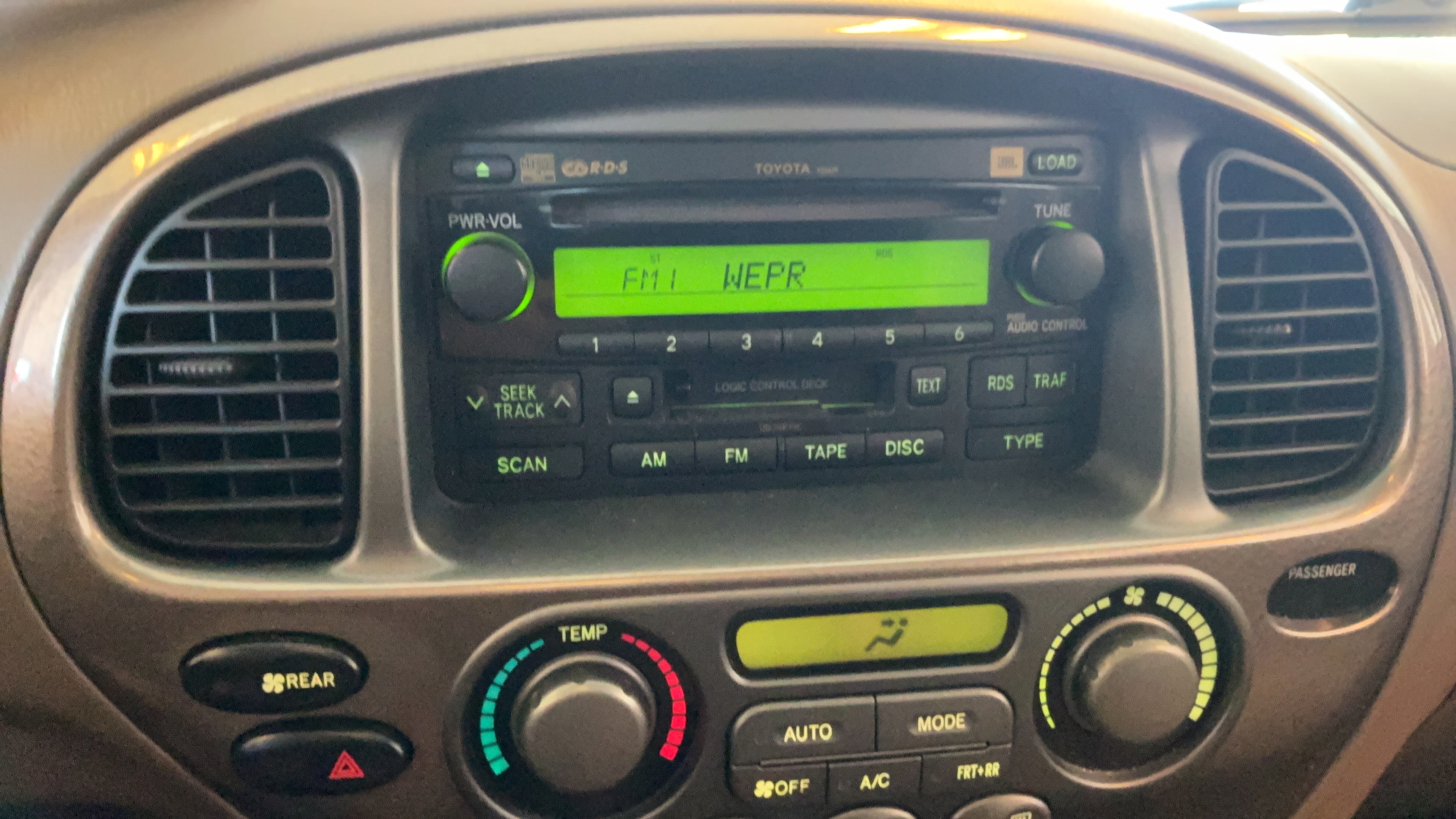 Used 2003 Toyota Sequoia Limited AWD/4WD image 12