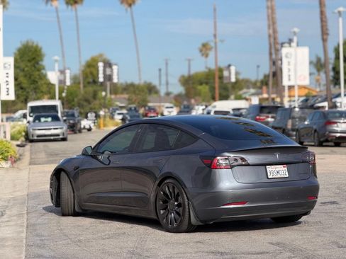 Used 2022 Tesla Model 3 Performance AWD/4WD image 2