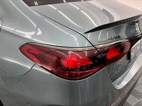 Used 2026 Mercedes-Benz E 53 AMG e 4MATIC Sedan image 27