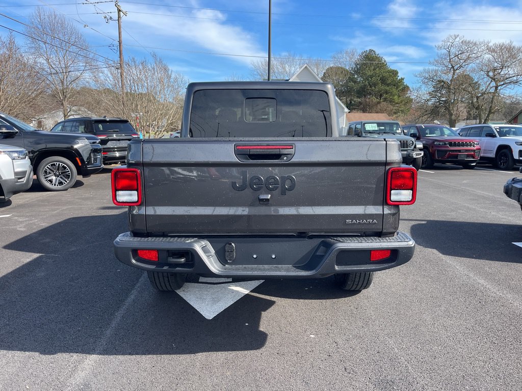 New 2026 Jeep Gladiator Sport AWD/4WD image 5