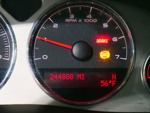 Used 2006 Pontiac Montana SV6 w/ Convenience Package image 4