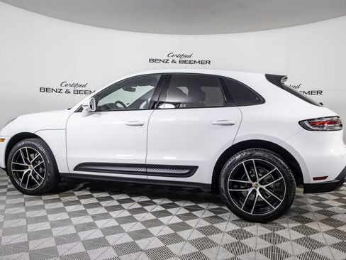 Used 2023 Porsche Macan AWD/4WD image 11