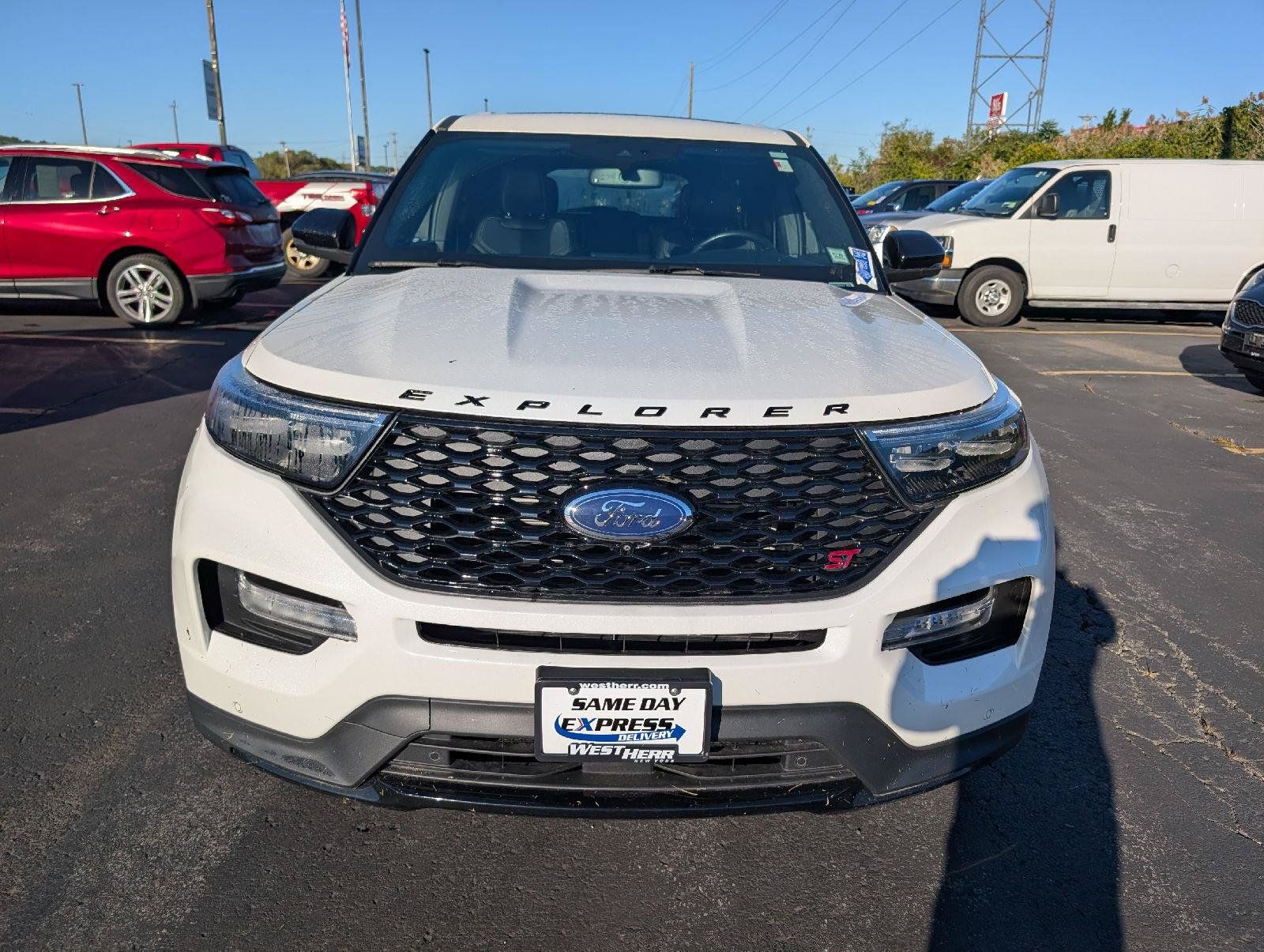 Used 2022 Ford Explorer ST w/ Equipment Group 401A AWD/4WD image 2