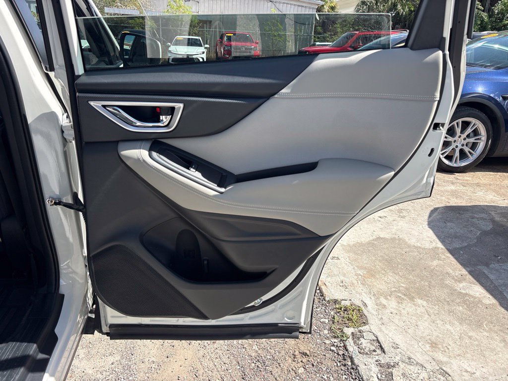 Used 2022 Subaru Forester Premium AWD/4WD image 19