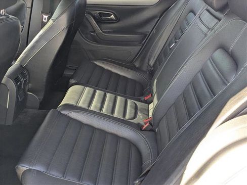 Used 2014 Volkswagen CC Sport image 17