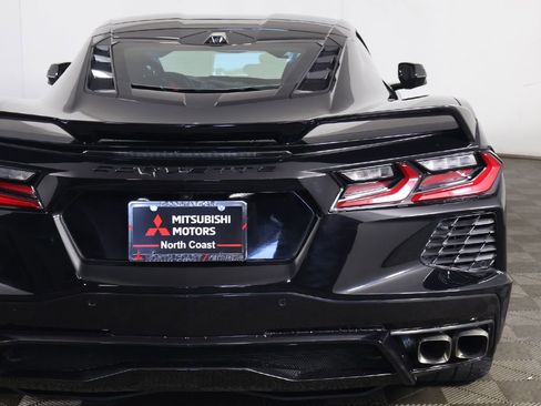 Used 2020 Chevrolet Corvette Stingray Premium Cpe w/ 3LT Preferred Equipment Group image 17