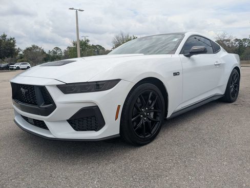 Used 2025 Ford Mustang GT Premium w/ Mustang Nite Pony Package RWD image 9