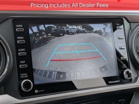 Certified 2022 Toyota Tacoma SR5 AWD/4WD image 24