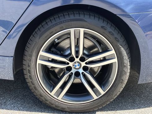 Used 2023 BMW 530i w/ Premium Package RWD image 33