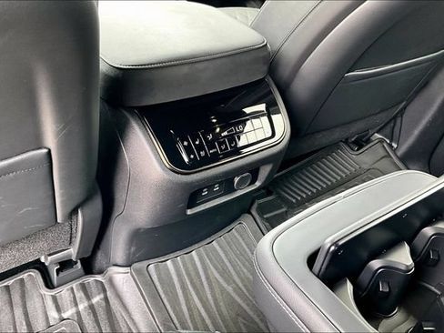 Used 2026 INFINITI QX80 Autograph w/ Premium Cargo Package AWD/4WD image 34
