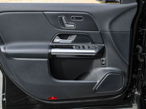 Certified 2026 Mercedes-Benz GLA 250 4MATIC image 18