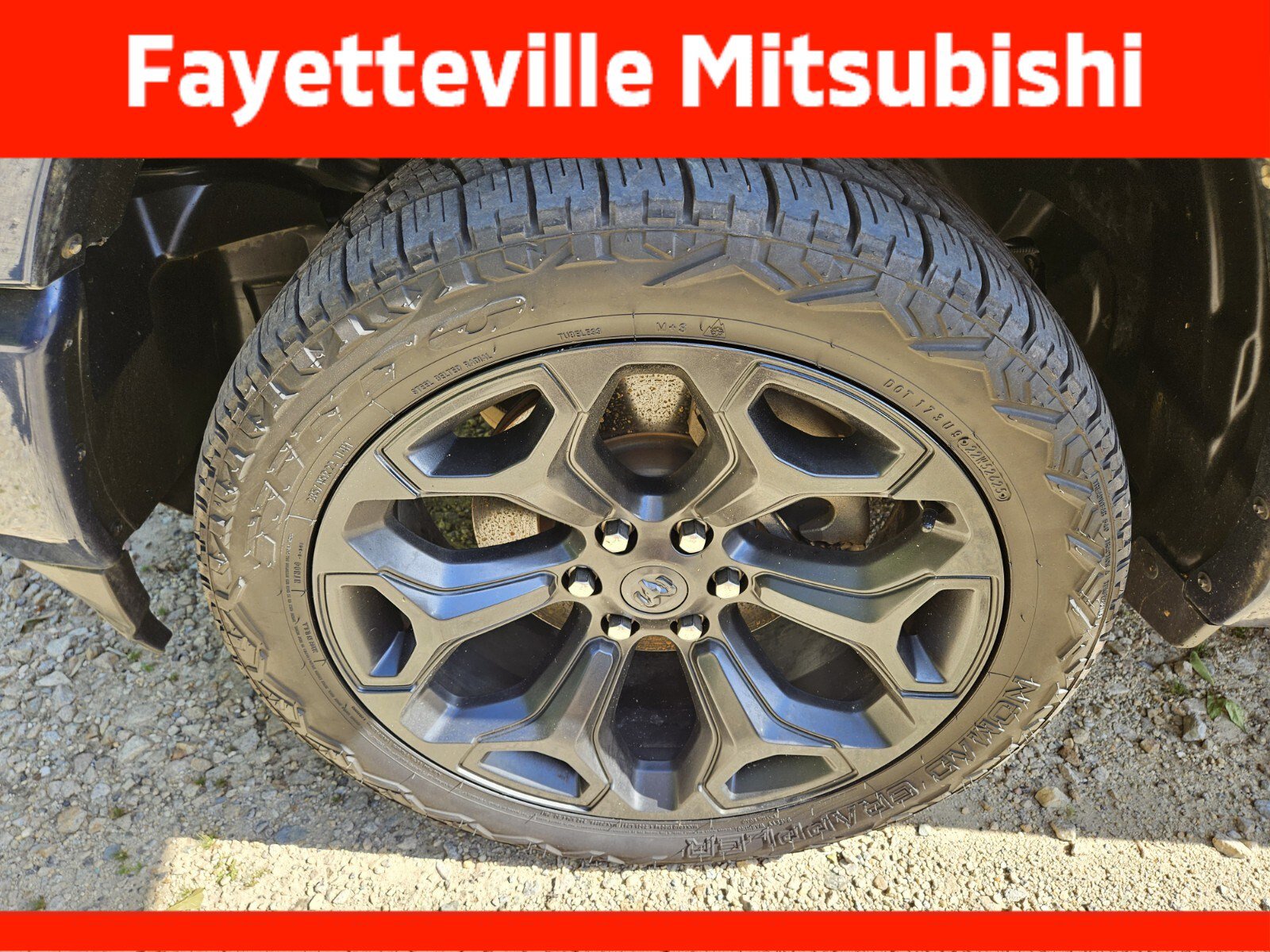 Used 2023 RAM 1500 Limited AWD/4WD image 7
