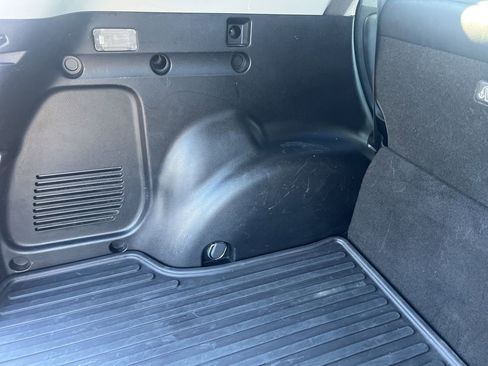 Used 2014 Toyota RAV4 Limited image 48