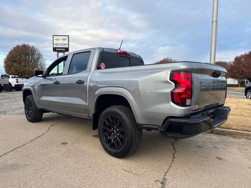 New 2026 Chevrolet Colorado W/T image 4
