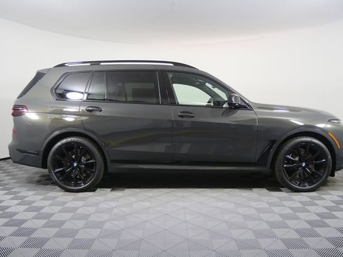 New 2026 BMW X7 M60i AWD/4WD image 2
